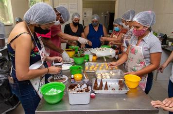 CURSOS PROFISSIONALIZANTES FORMAM MAIS DE 500 PESSOAS EM CAXAMBU