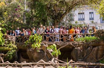 PARTICIPANTES DE SEMINÁRIO SOBRE PICS VISITAM O PARQUE DAS ÁGUAS