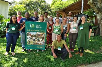 COMPARTILHANDO EXPERIÊNCIAS: RODA DE CONVERSA ENTRE SECRETÁRIO DE TURISMO E ALUNOS DO SENAR