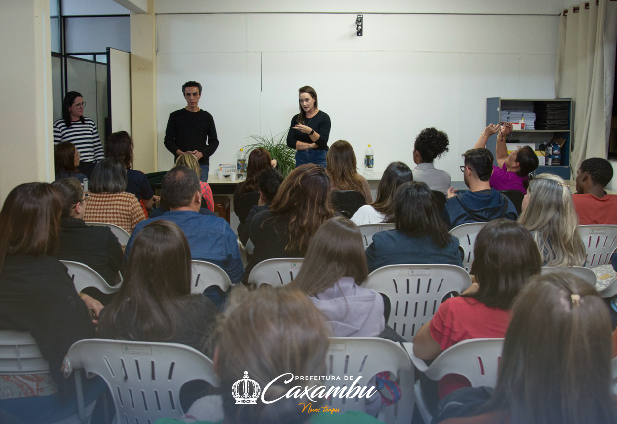 Ações da Campanha Maio Laranja