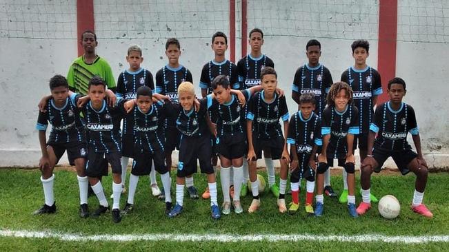 EQUIPE SUB-13 DA OFICINA DE ESPORTES É CAMPEÃ DA COPA UNIÃO DE BASE