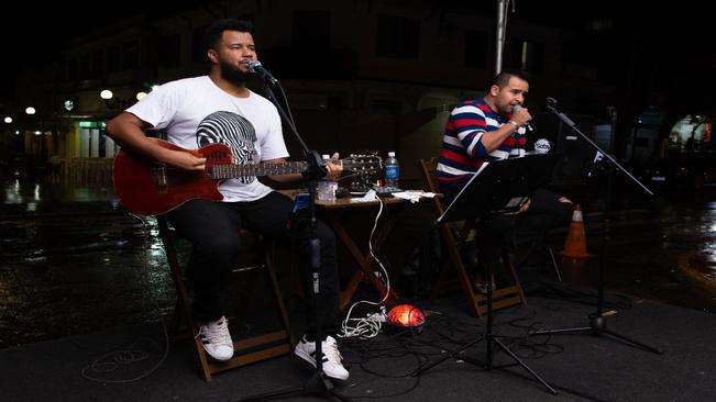 DOMINGO E SEGUNDA-FEIRA COM PROGRAMAÇÃO CULTURAL