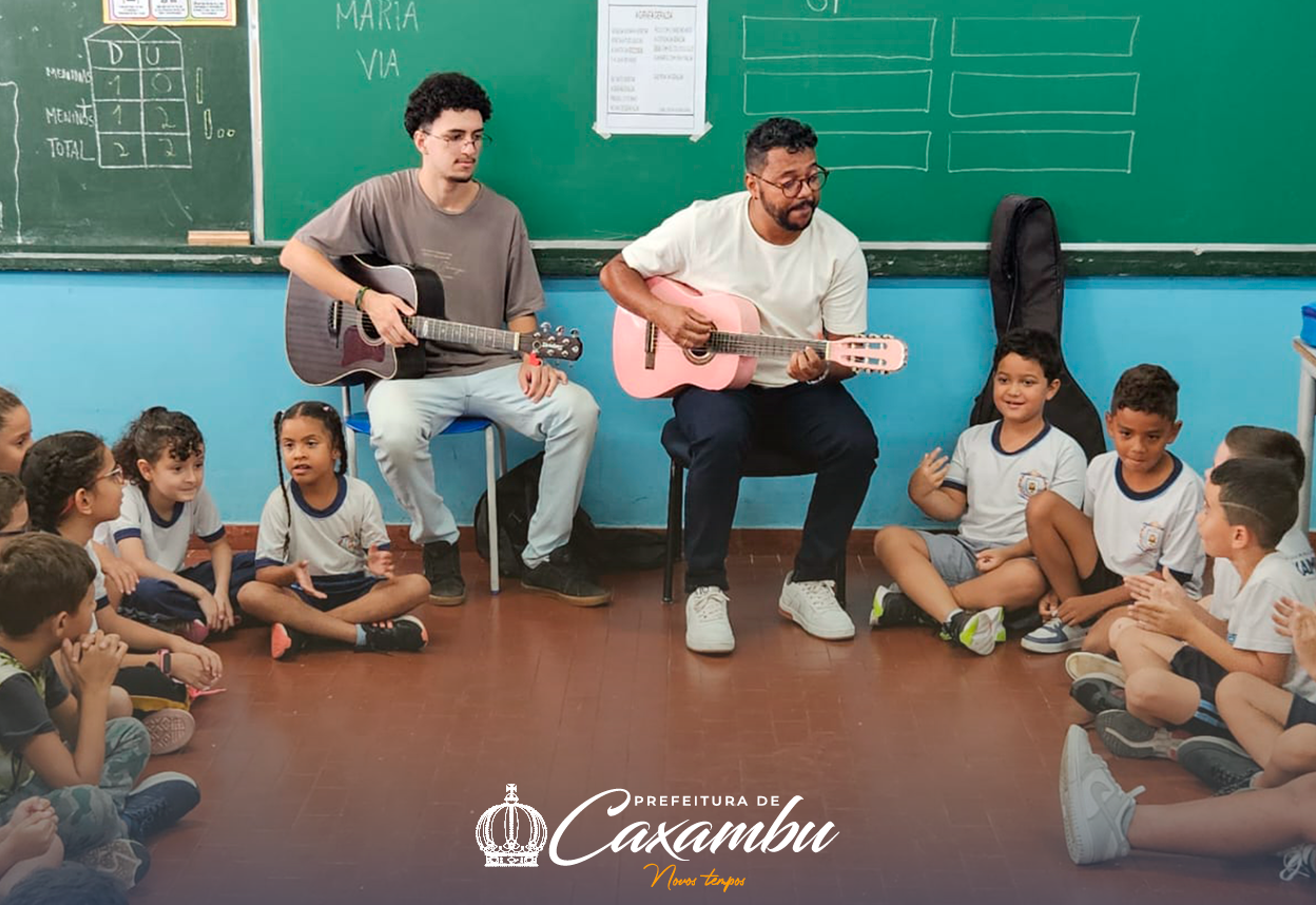 Aulas de Musicalização são implementadas na rede municipal de ensino em Caxambu